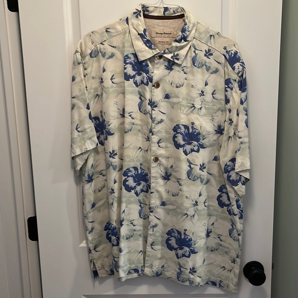 Tommy Bahama Hawaiian style shirt.